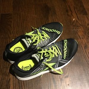 Brooks Hyperion Racing Shoes (Never Been Used)